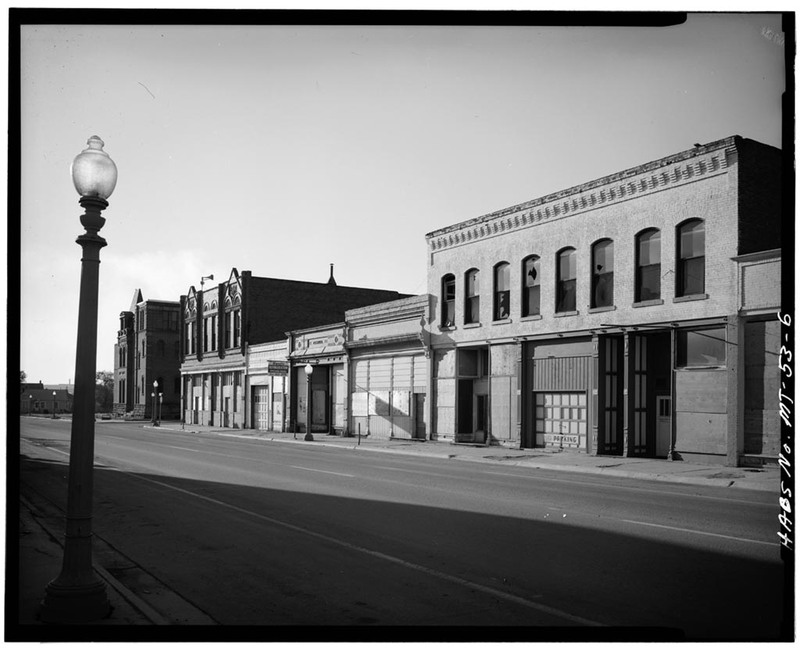  View of Commercial Street between Chestnut and Cedar Avenues, Looking Southeast