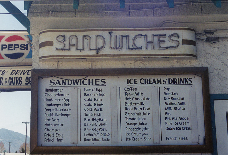 Matt's Place Drive-IN, detail of sign
