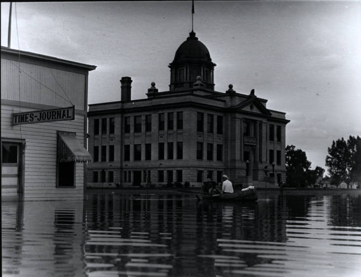 Courthouse in Flood