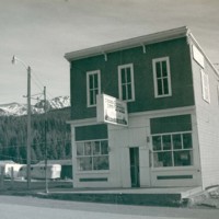 Cooke City General Store