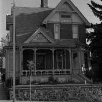 John E. Davis Home